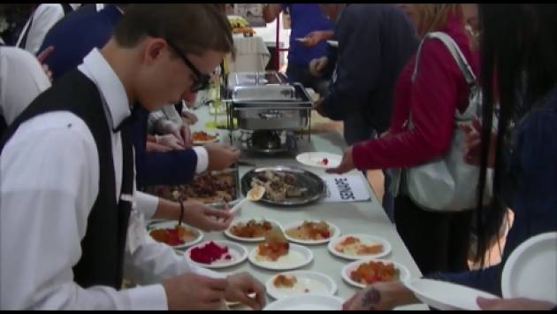 (Video) Cremona Festa Mostarda 2018 Barbara Manfredini : è un notevole successo. E nel 2019 anche la festa dei formaggi cremonesi