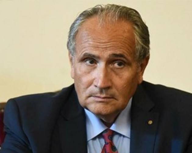 Piacenza: giunta comunale, si è dimesso l'assessore Filiberto Putzu