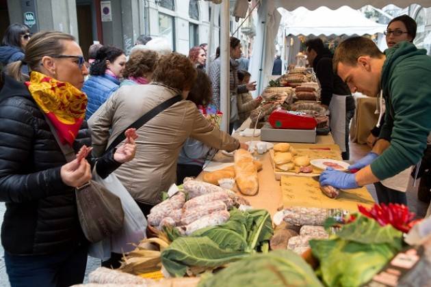 Da domani a domenica Festa del Salame a Cremona