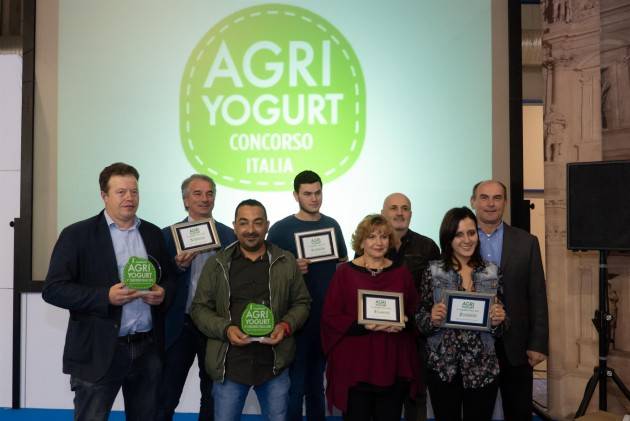 Fiere Zootecniche Cremona E’ veneto il migliore yogurt artigianale vincitore del 9° concorso AgriYogurt Italia 2018