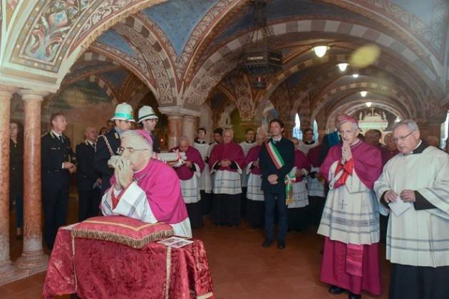 A Cremona: celebrazione patronale di S. Omobono