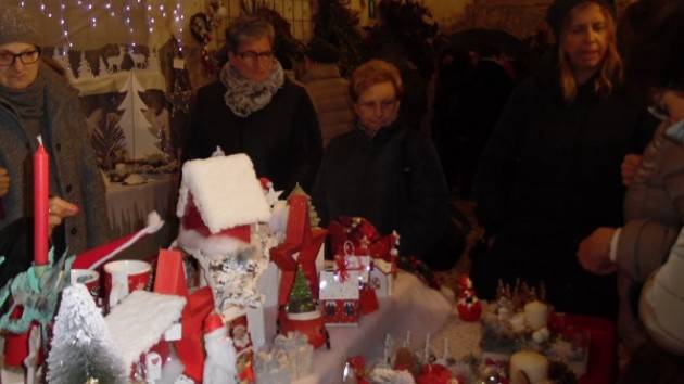 A Pizzighettone  Domenica 2 dicembre  migliaia di visitatori nelle mura per la 10^ edizione di Natale Idee Regalo