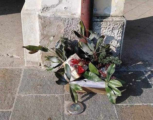 Vescovato: vandali in azione, rovinate le cassette natalizie