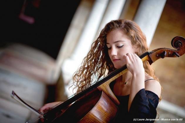 Evento 12 dic Stagione Concertistica 2018/19: inaugura al Ponchielli Erica Piccotti e l'Orchestra del Teatro Carlo Felice di Genova