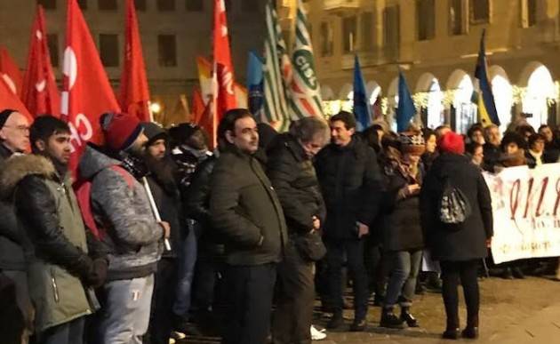 (Video) Restare Umani . Più di mille  alla manifestazione indetta dalla Tavola della Pace di Cremona del 15 dicembre 2018