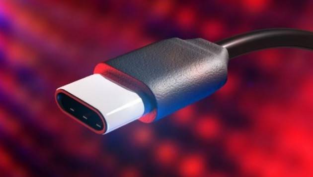 ZEUS Microsoft ha brevettato una versione proprietaria del connettore USB Tipo-C