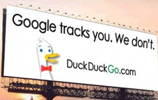 Zeus  Il motore di ricerca DuckDuckGo ,l'anti-Google, profilerebbe gli utenti