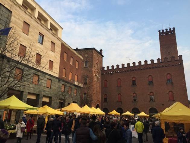 Cremona: Campagna Amica domenica 13 gennaio in piazza Stradivari