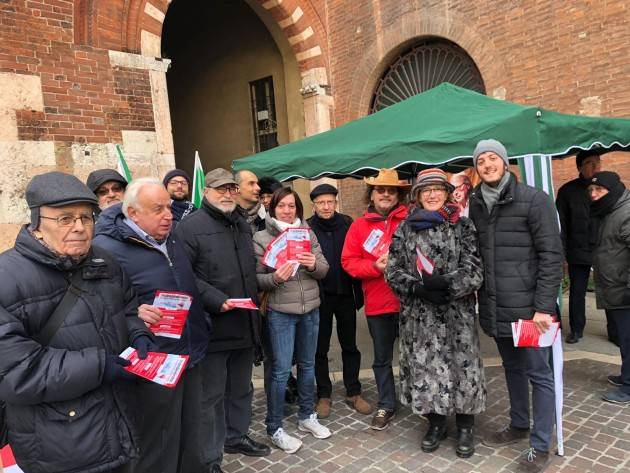 Cremona  Luca Burgazzi : 'Il PD in piazza a contestare la manovra del governo Giallo-Verde'