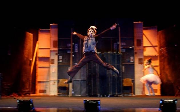 'Familie Flöz con Teatro Delusio' al Teatro Ponchielli di Cremona