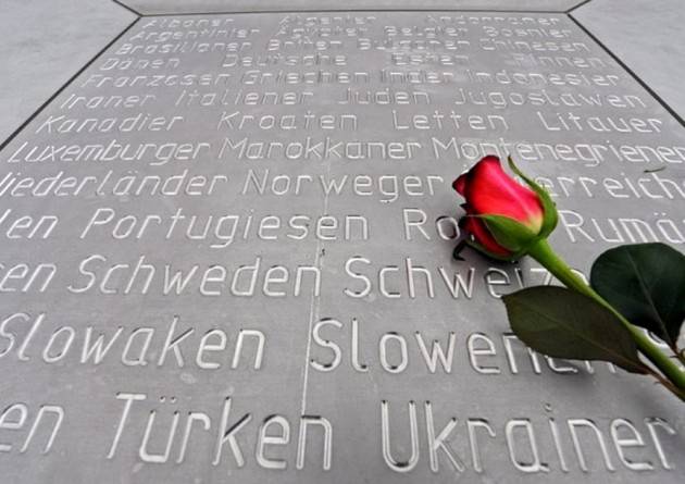 Giornata della Memoria del 27 gennaio: il ruolo degli insegnanti di Rosa Manco