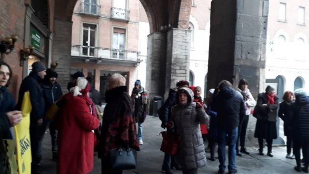Oggi, sabato 2 febbraio, Italia che resiste in piazza anche a Cremona