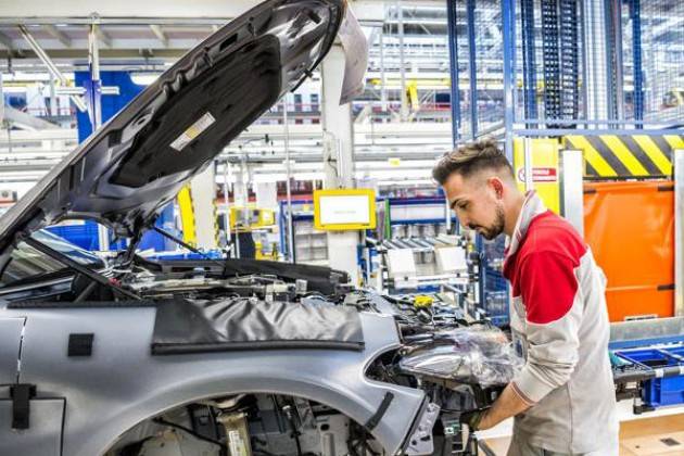 La FIM-CISL Nazionale comunica che in Febbraio aumentano i premi, FCA eroga € 1.270 e CNHI € 754.
