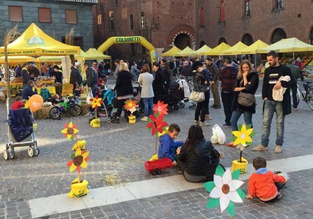 Cremona: Il Mercato di Campagna Amica domenica 10 febbraio in piazza Stradivari