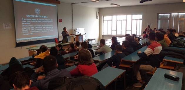 Cremona: partito il 'Salone dello Studente in Tour'