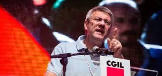 Italia Landini (Cgil) , governo non riconosce le parti sociali