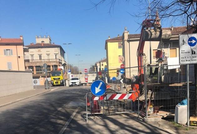 Cremona, Padania Acque Dal 25 marzo, pulizia del tratto fognario e delle caditoie dell’acqua piovana del sottopasso in via Brescia