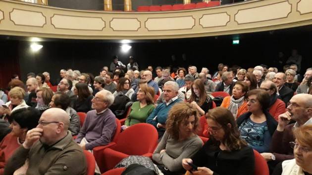 L’ECOEVENTI Un successo la presentazione di ‘HO IMPARATO’ di Enrico Letta al Teatro Filo di Cremona