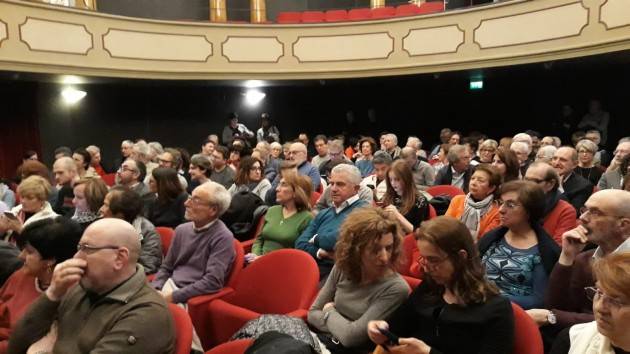 L’ECOEVENTI Un successo la presentazione di ‘HO IMPARATO’ di Enrico Letta al Teatro Filo di Cremona