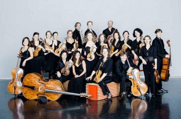 Beatrice Rana e l'Amsterdam Sinfonietta al Teatro Ponchielli martedì 2 aprile