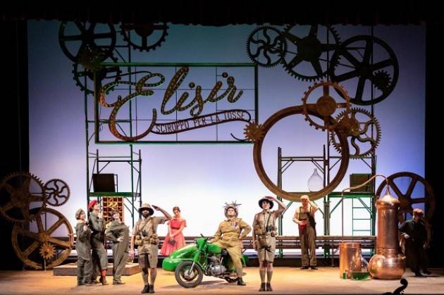 L'elisir d'amore in scena il 4,5,6 aprile al Teatro Ponchielli