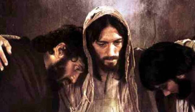 Pasqua2019 ‘ Cristo diventa il punto di riferimento di una 'rivoluzione' che abbraccia i destini degli uomini.