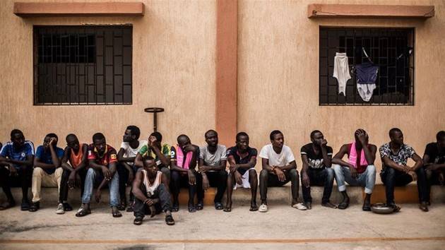 Pianeta Migranti. Il Calvario dei migranti intrappolati a Tripoli. Europa assente