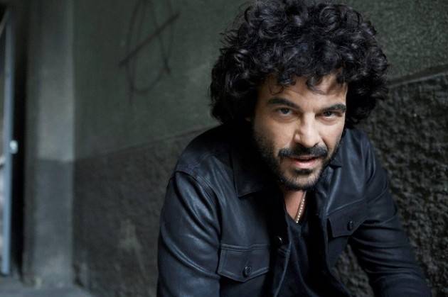 Francesco Renga in concerto al Teatro Ponchielli