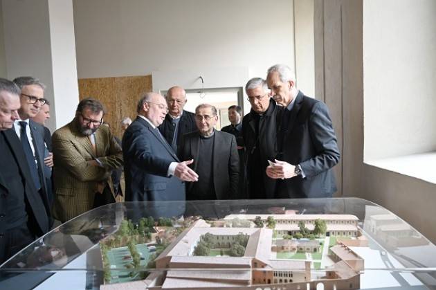 L'Arcivescovo di Milano a Cremona per visitare il cantiere del nuovo Campus della Cattolica