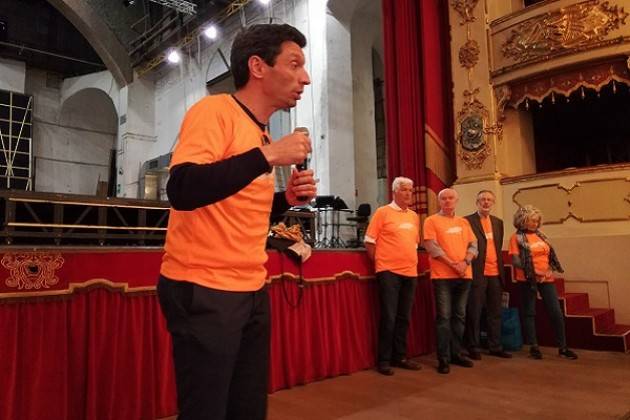 Il Sindaco Galimberti presente al Giro in Città in Carrozzina (Video Chiara Peli)
