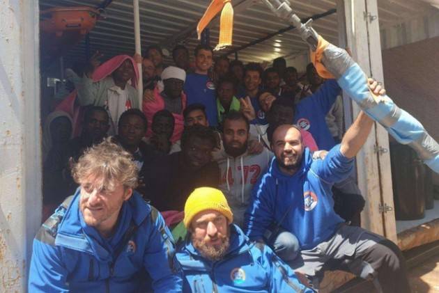 Pianeta Migranti. Reato di salvataggio significa condanna a morte in mare.