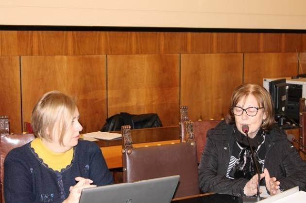 Donne Cremonesi e le Biblioteche nel secondo conflitto mondiale.