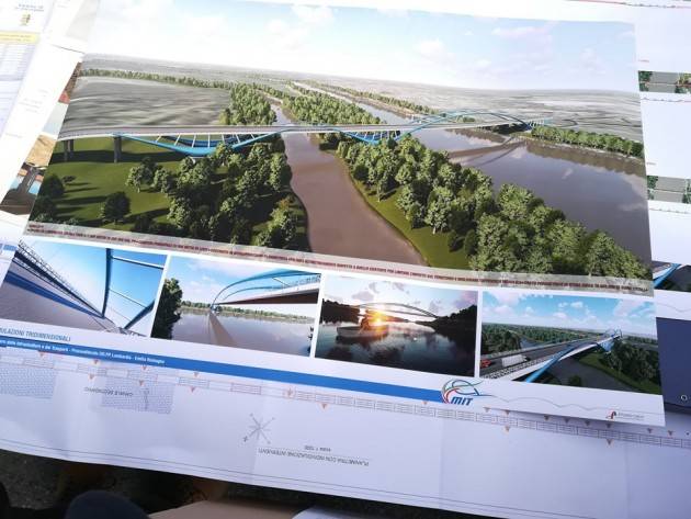 Il Ministro Toninelli a Casalmaggiore. I comitati ambientalisti : ma quando ci incontri (Cesare Vacchelli)