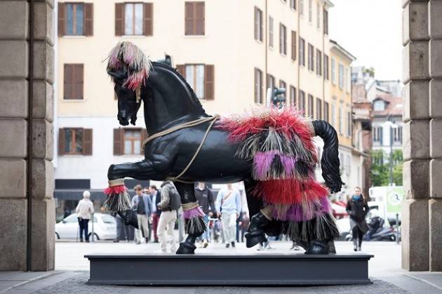 Milano - Leonardo Horse Project: i cavalli di design entrano in città