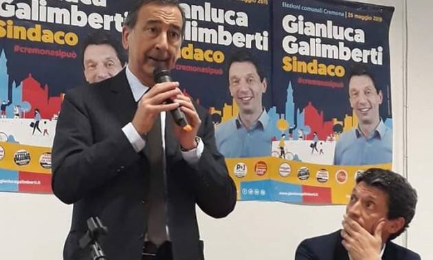 Gianluca Galimberti si conquista il ballottaggio del 9 giugno con il 46,36%. Ora va riconfermato sindaco (G.C.Storti)