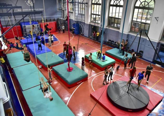 Torino AUDIZIONI FLIC SCUOLA DI CIRCO PER LA STAGIONE 2019-2020