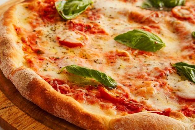 Aduc L’irriverente e la pizza perfetta. Lunga vita agli artigiani