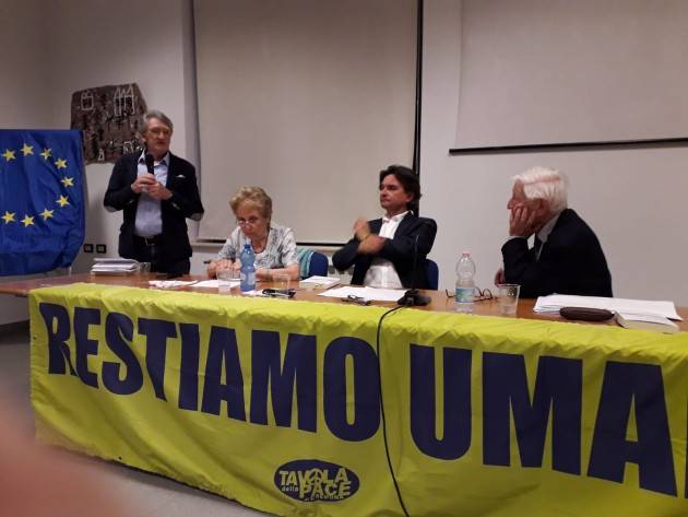  (Video) Cremona Raniero La Valle  ha presentato il suo ultimo libro  ‘Lettere in bottiglia’ 