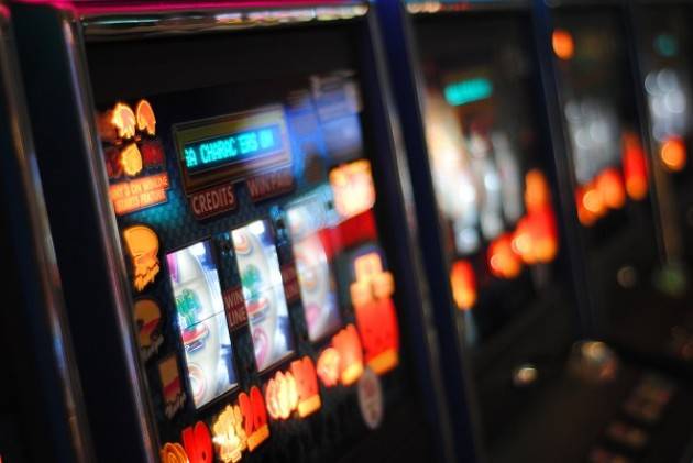 Crema: sala slot aperta in orario non consentito, arriva la sanzione