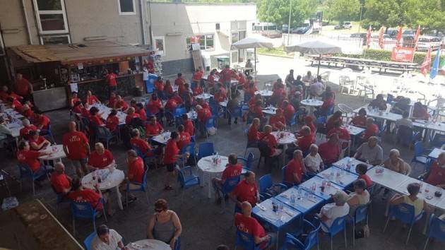 Cremona il Torneo dello SPI-CGIL Lombardo di Bocce è stato vinto dalla Ass. Parkinson di Cassago Magnago