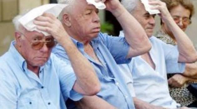Coldiretti Caldo, SOS per 684 mila lombardi over80: Ecco vademecum con consigli salva vita