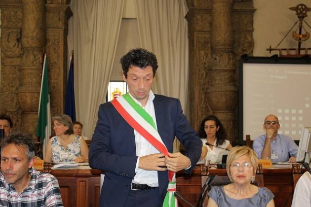 Cremona Insediato il nuovo Consiglio comunale, il Sindaco Galimberti ha giurato