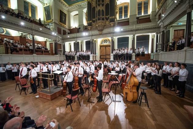 Coro e Orchestra d’Archi della Magdalen College School di Oxford a Cremona il 10 luglio