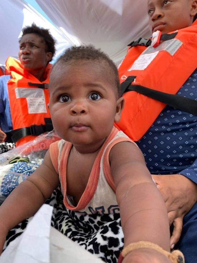 Pianeta migranti. Mediterranea, ribellarsi navigando