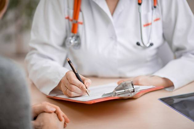 Protesta. I medici di famiglia non vengono quasi mai a visitare a domicilio | L.G. Cremona