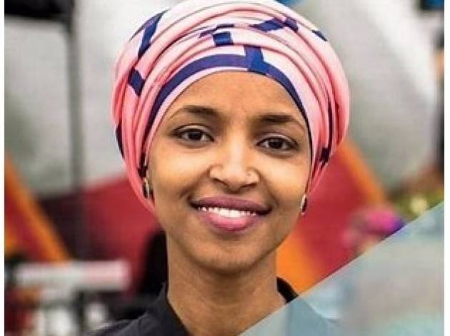 Send her back (rimandala indietro) gridano i fans di Donald Trump |Oscar Bartoli 