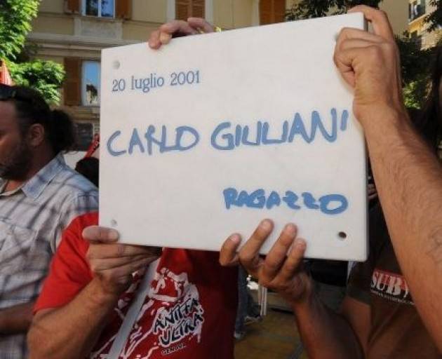 AccaddeOggi  20  luglio 2001 Carlo Giuliani ucciso durante i fatti  del G8 di Genova