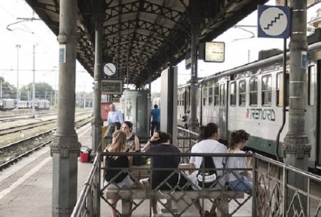 Mercoledì nero per i pendolari cremonesi, ritardi fino a 80 minuti