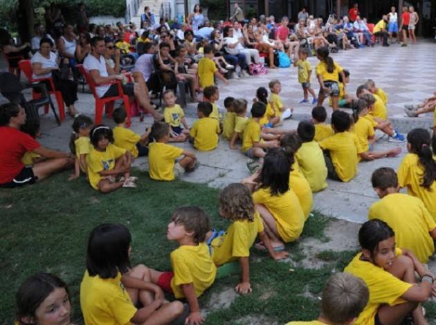 Canottieri Bissolati Si è svolta giovedì 25 luglio la Festa di Mezza Estate 2019 del Centro Estivo