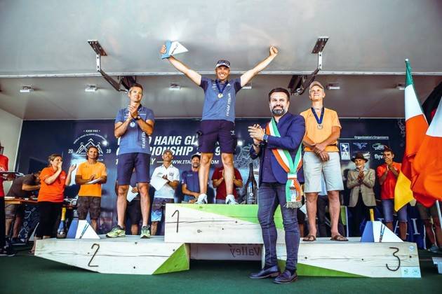 Azzurri incontenibili: decimo titolo mondiale per l'Italia in deltaplano